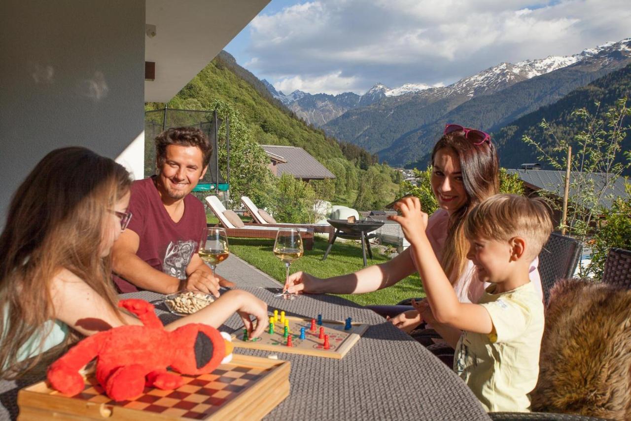 Alpenzauber Apartment Montafon Sankt Gallenkirch Esterno foto